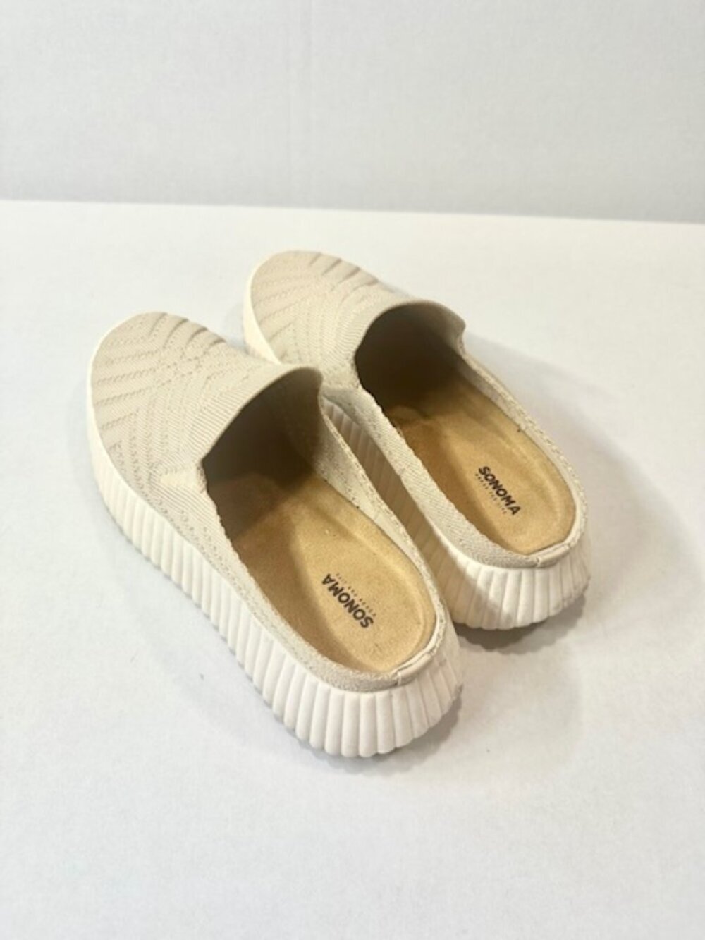 Sonoma Womens Slip-On Comfort Shoes Knit Design Padded Platform Heel Taupe 8.5 - Picture 6 of 9